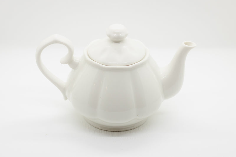 The Daintea  Teapot and Tea cup set